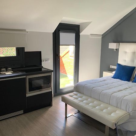 Hostal El Rocio Paracuellos de Jarama Dış mekan fotoğraf